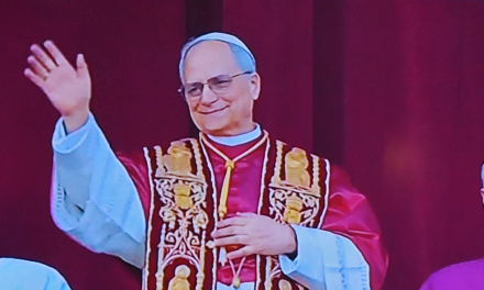 Città dal Vaticano.  Eletto il nuovo Papa. E’ Robert Francis Prevost. Ha scelto il nome Leone XIV