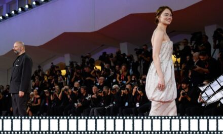 Venezia. Mostra del Cinema 2025. Film “Bugonia”. Ecco il red carpet dell’attrice Emma Stone