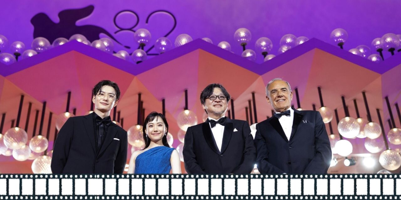 Venezia. Mostra del Cinema 2025. Film “Hateshinaki Scarlet”. Il red carpet di Alberto Barbera e della delegazione del film