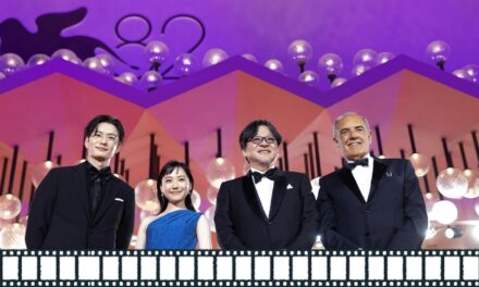 Venezia. Mostra del Cinema 2025. Film “Hateshinaki Scarlet”. Il red carpet di Alberto Barbera e della delegazione del film